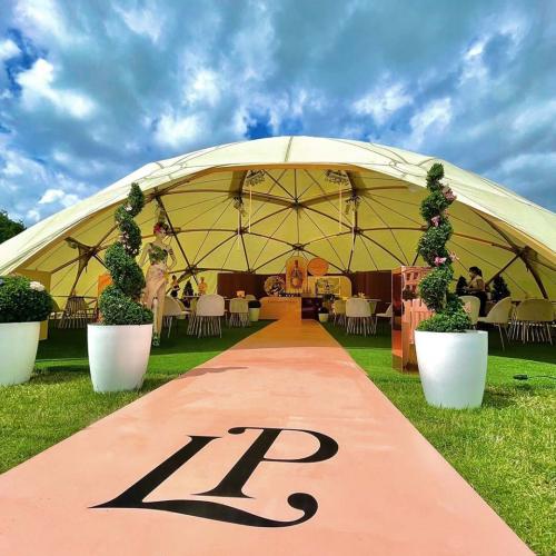 gal-laurent-perrier-3