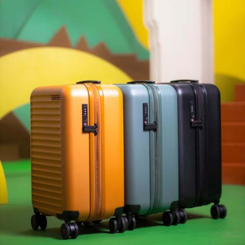 gal-samsonite-11